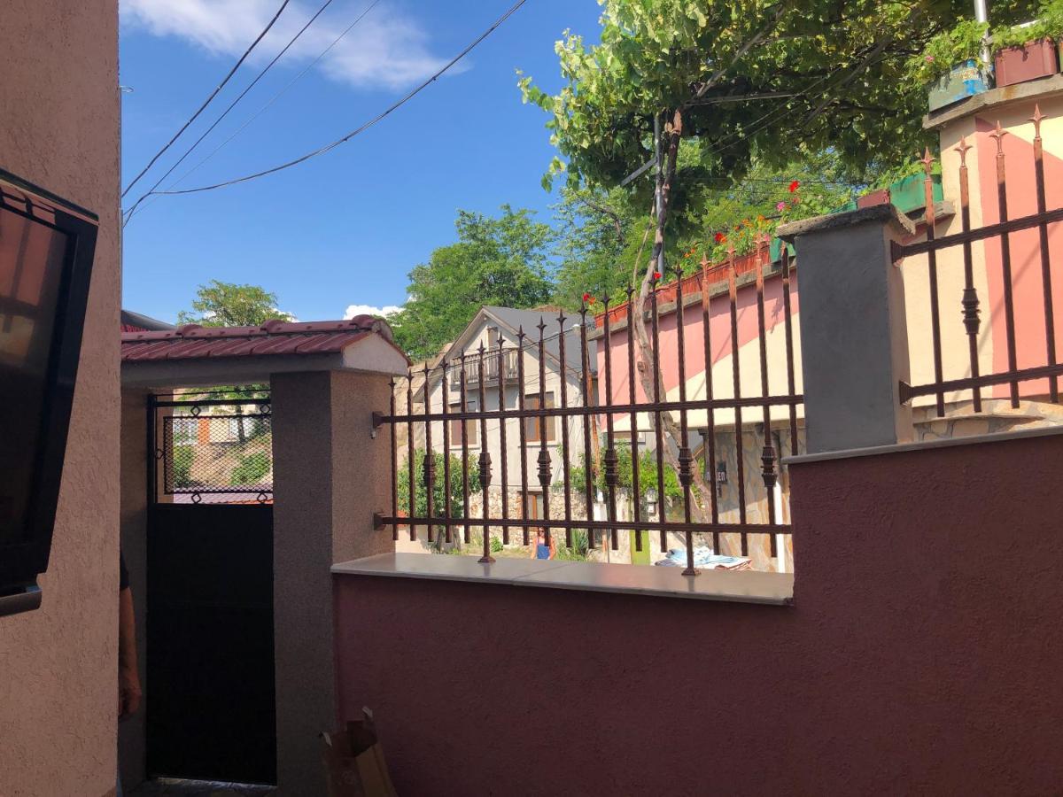 Ferienwohnung Нouse With Cute Little Yard Plowdiw Exterior foto