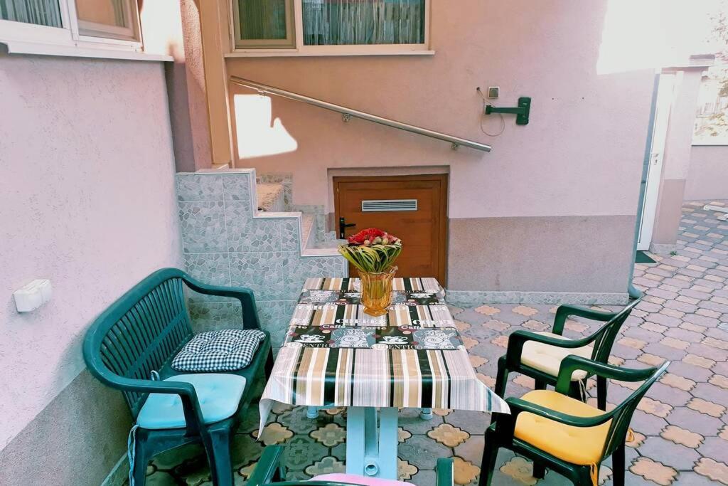 Ferienwohnung Нouse With Cute Little Yard Plowdiw Exterior foto