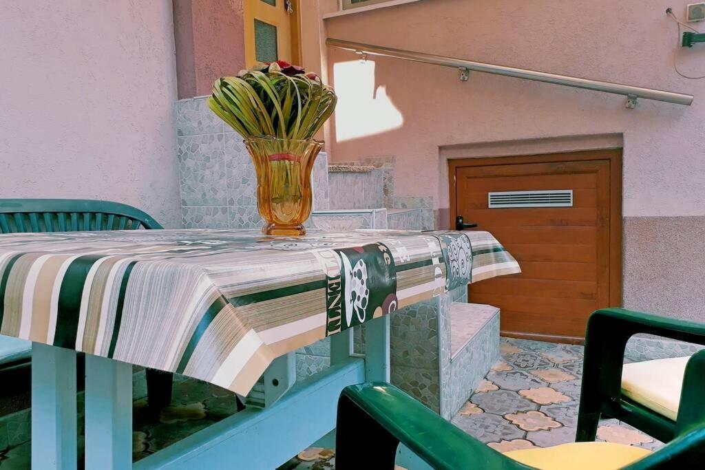 Ferienwohnung Нouse With Cute Little Yard Plowdiw Exterior foto